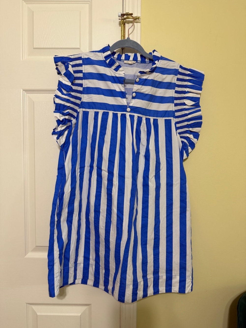 JODIFL Blue and White Striped Ruffle Sleeve Mini Dress